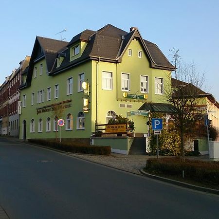 Goldener Loewe Triebes Hotel Екстериор снимка
